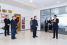 龚正市长走访服务UG环球视讯ug国际等重点企业，真心实意为企解忧、助企增利、促企开展